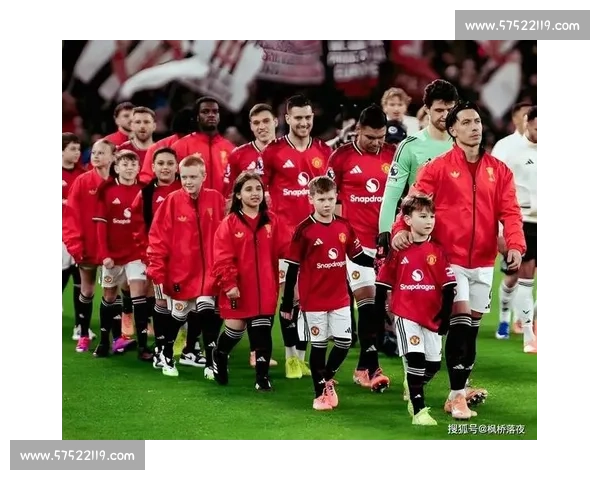 红魔坐镇老特拉福德迎战圣徒的英超关键之夜前瞻赛季走势与胜负看点解析